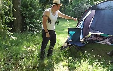Teen from Czech Republic wants sex and gets fucked in nature